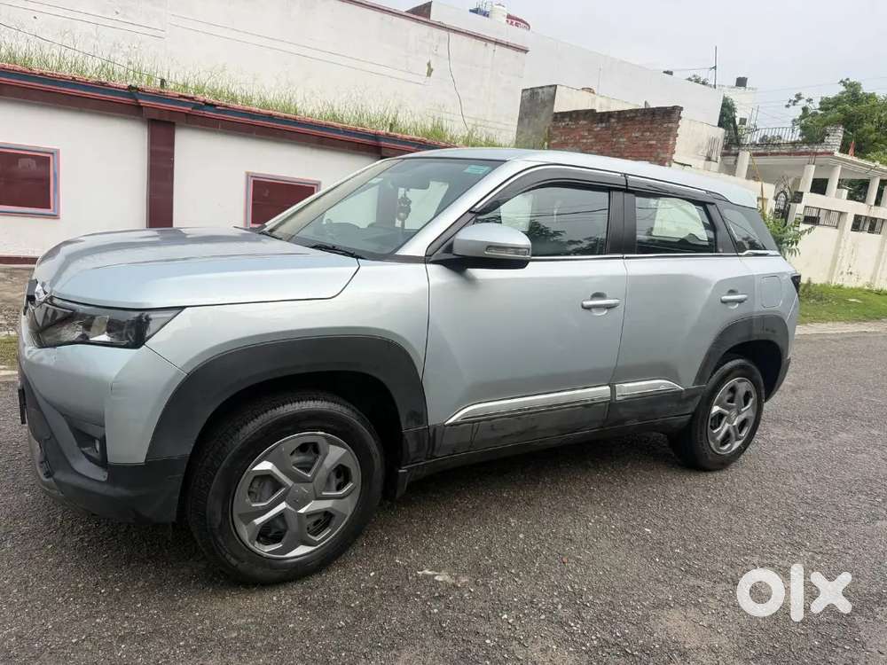 Maruti Suzuki Brezza 2024 Lxi Petrol Showroom Condition