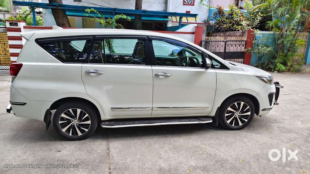 Toyota Innova Crysta [ ] 2.4 Zx At 7 Str, 2020, Diesel