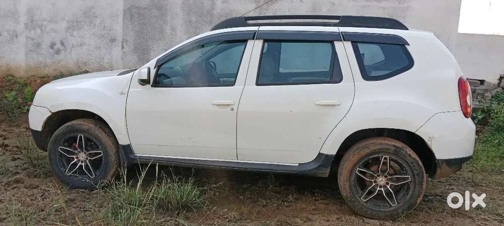 Renault Duster 2014 Diesel 94500 Km Driven Well Maintained