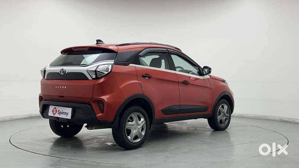 Tata Nexon 1.2 Revotron Xm Plus (s), 2022, Petrol