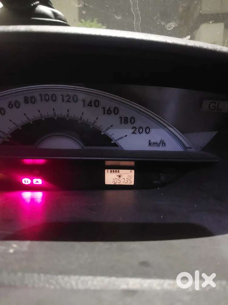 Toyota Etios Liva 2012