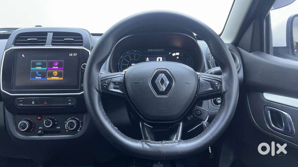 Renault Kwid 1.0 Climber (o) Dual Tone, 2024, Petrol
