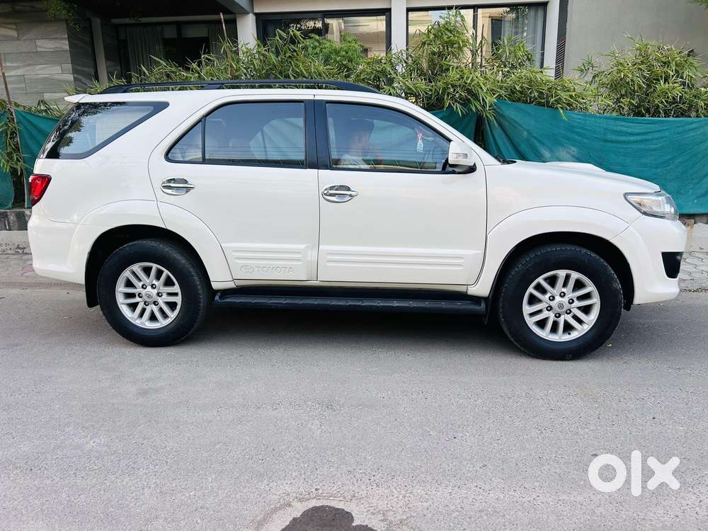 Toyota Fortuner 2011-2016 4x2 4 Speed At, 2014, Diesel