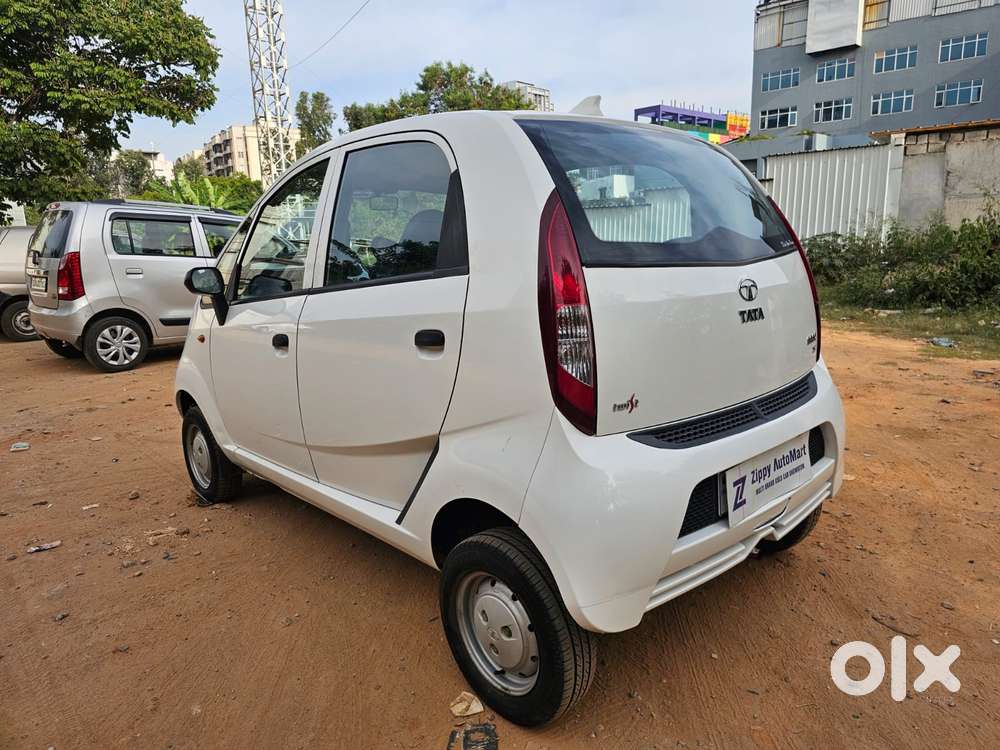 Tata Nano Xe, 2016, Petrol