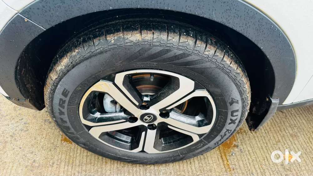 Tata Nexon 1.2 Revotron Xm (s), 2022, Petrol