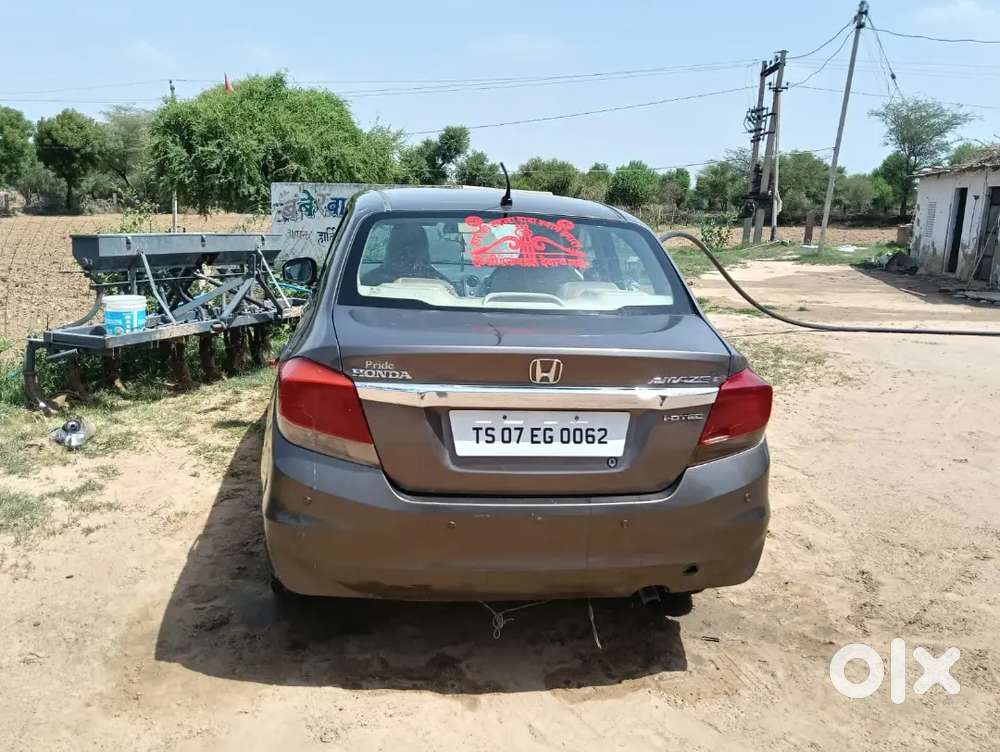 Honda Amaze Diesel 2014 Variant
