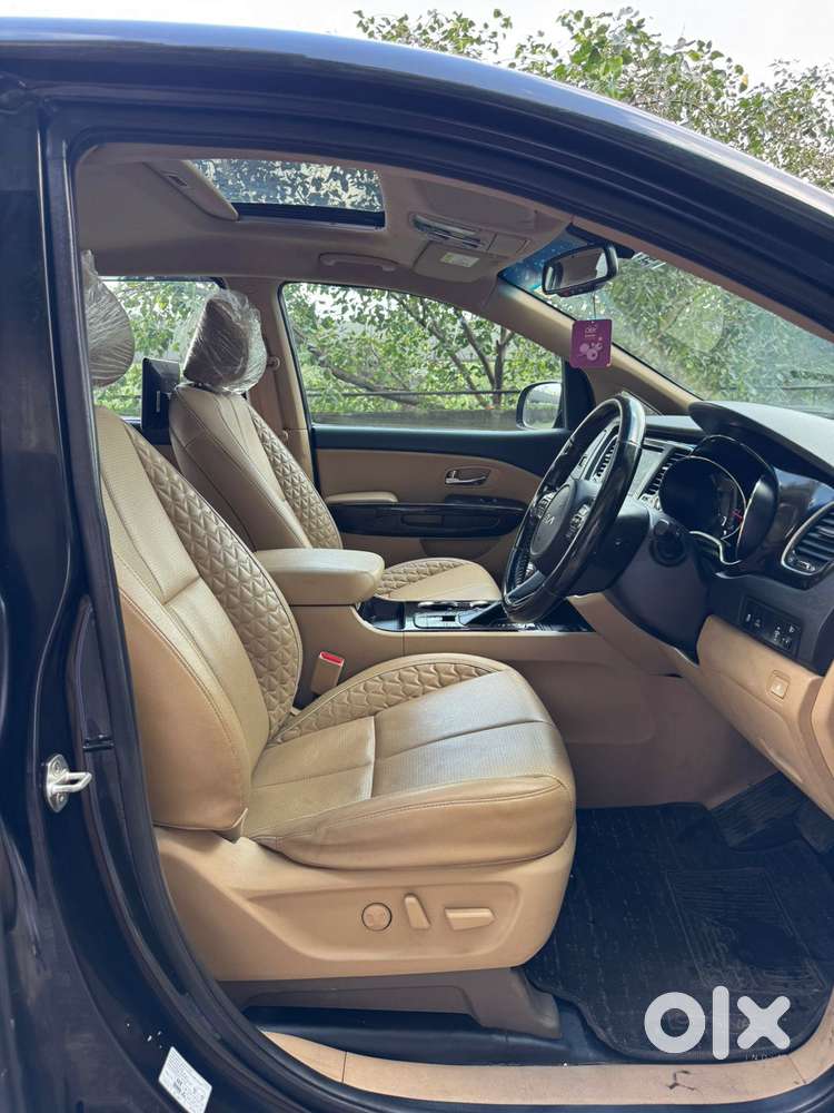 Kia Carnival Limousine Plus 7 Str, 2022, Diesel
