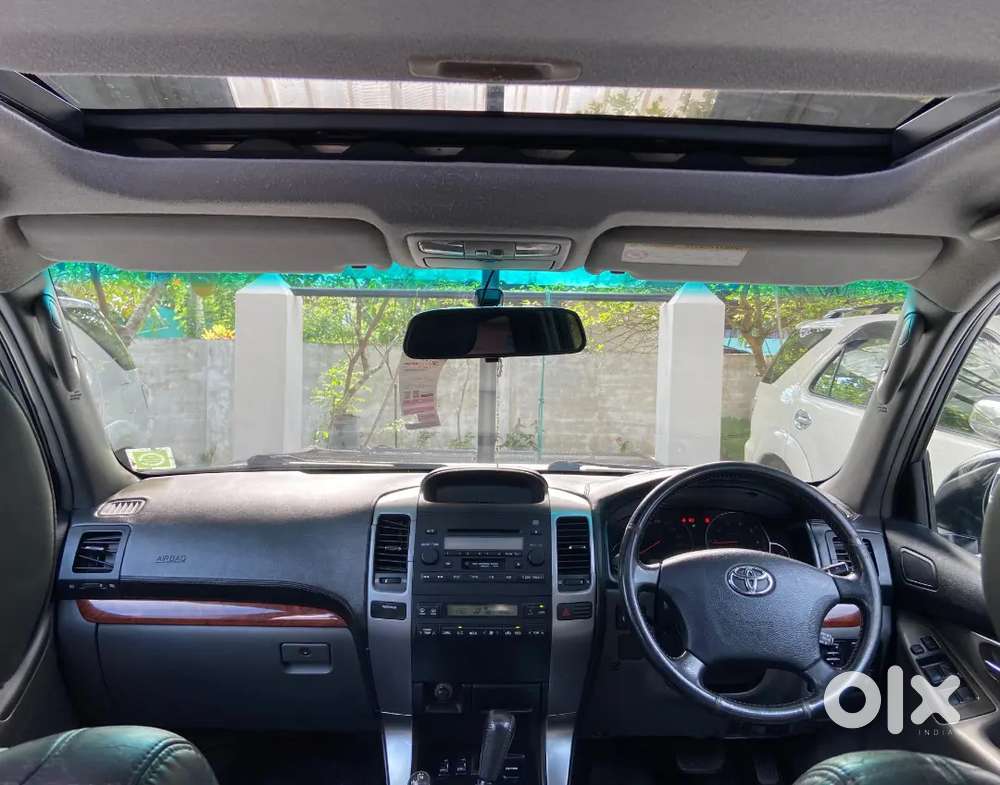 Toyota Landcruiser Prado Original Kerala, Fully Toyota Service