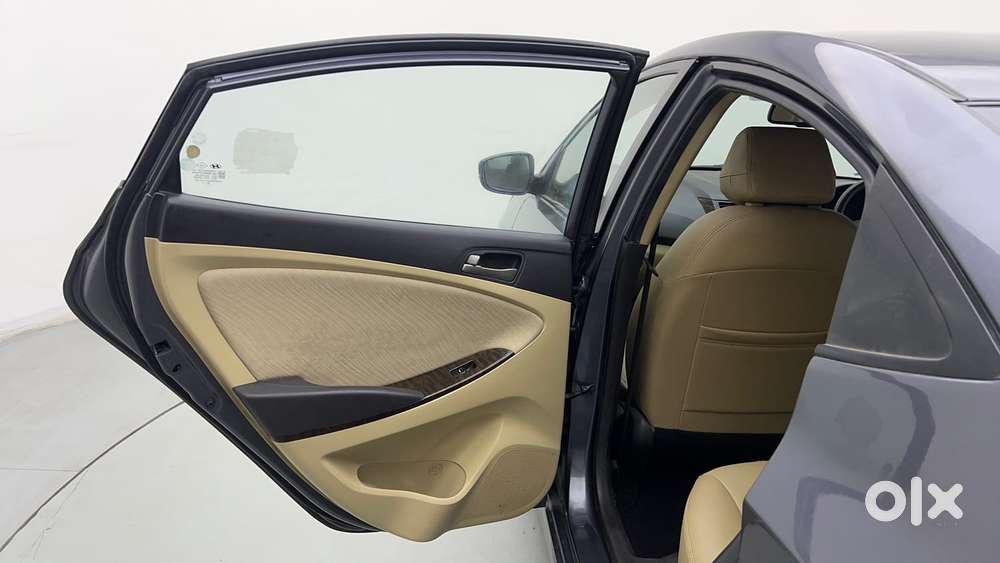 Hyundai Verna 1.6 Sx Vtvt, 2016, Petrol