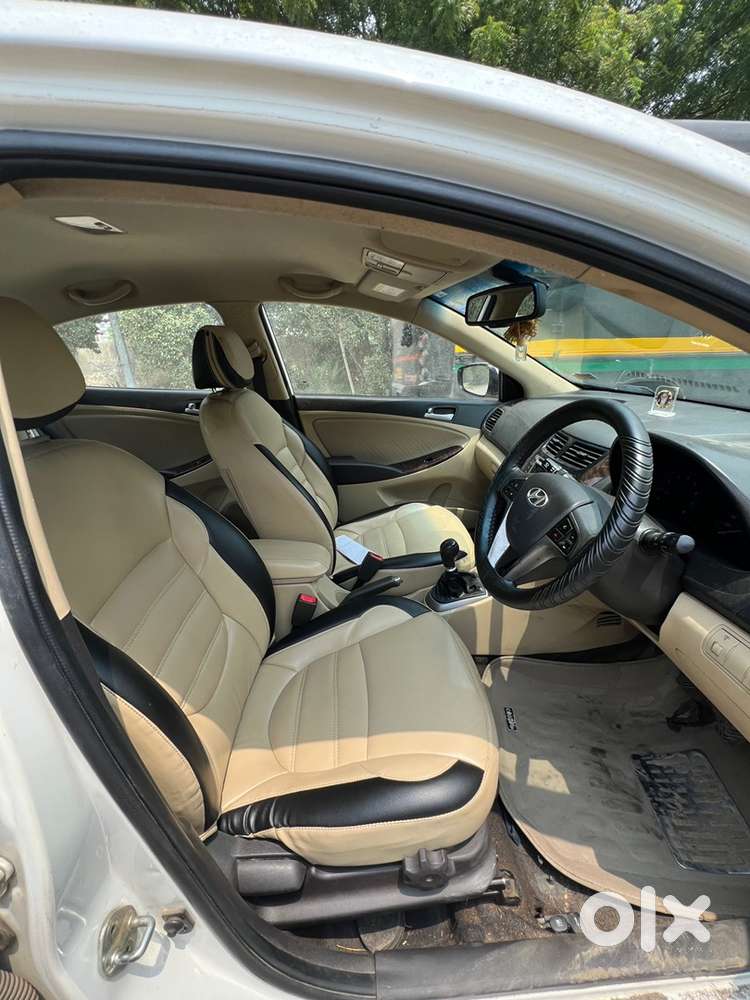 Hyundai Fluidic Verna 2015
