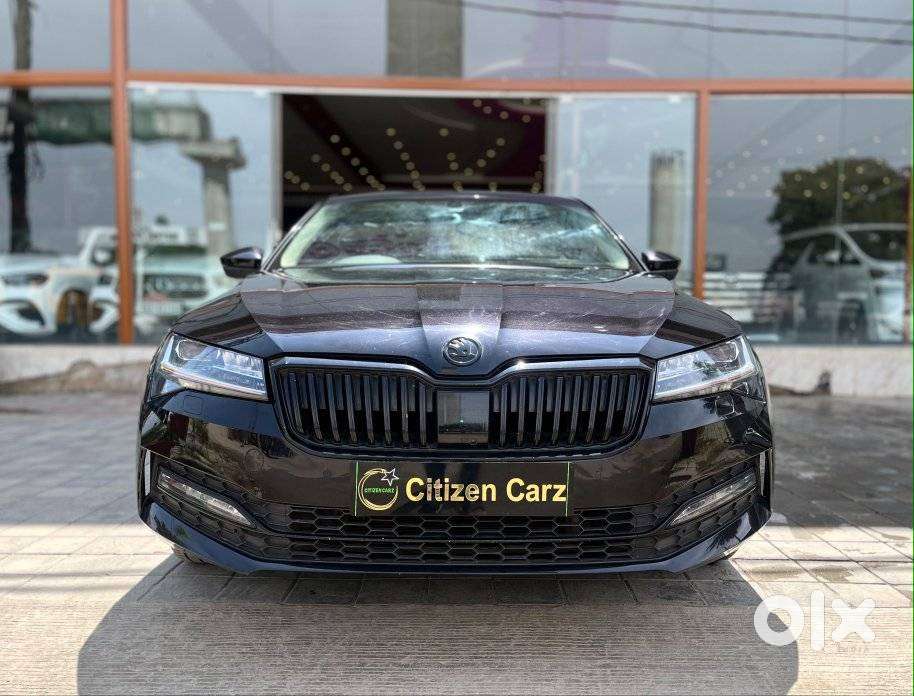 Skoda Superb 2.0 Tsi At L&k, 2021, Petrol