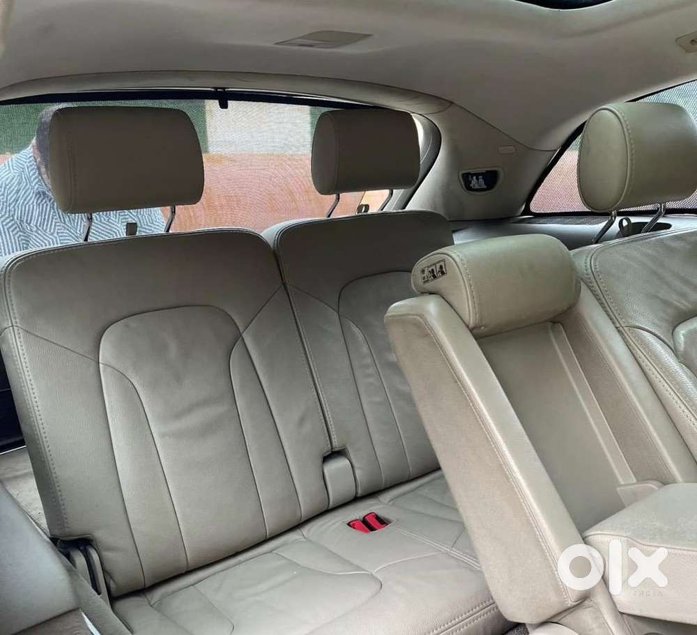 Urgent Sell Audi Q7 Quattro Premium Plus