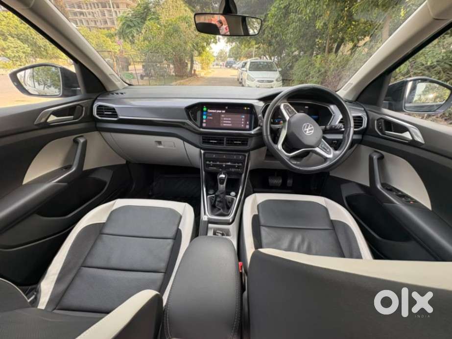 Volkswagen Taigun 1.0 Tsi Topline At, 2023, Petrol
