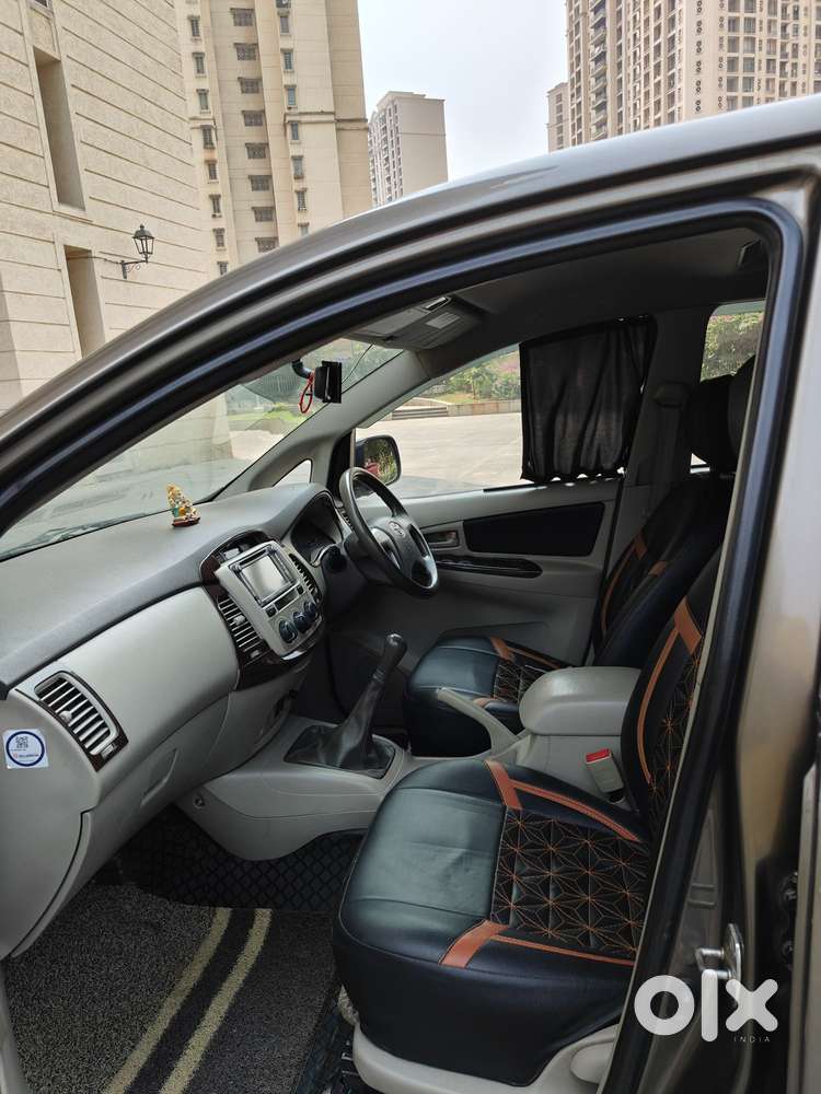 Toyota Innova 2.5 Gx 7 Seater Bs Iv, 2014, Diesel