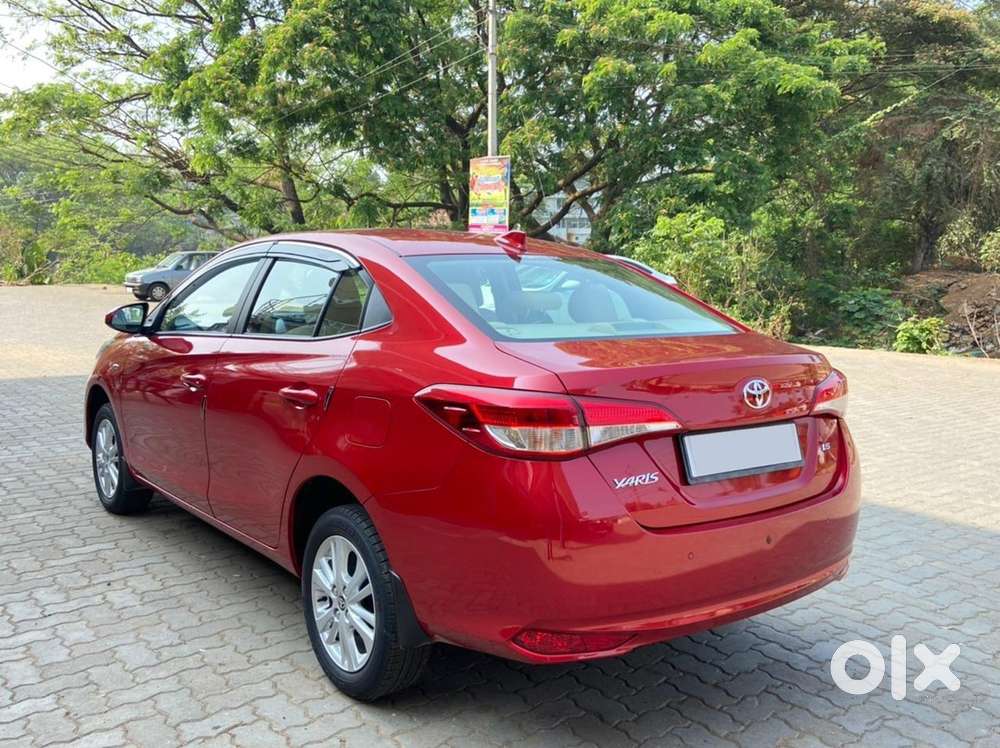 Toyota Yaris  Showroom Condition  Company Service