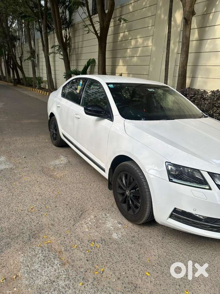 Skoda Octavia Mk3.5 Petrol At