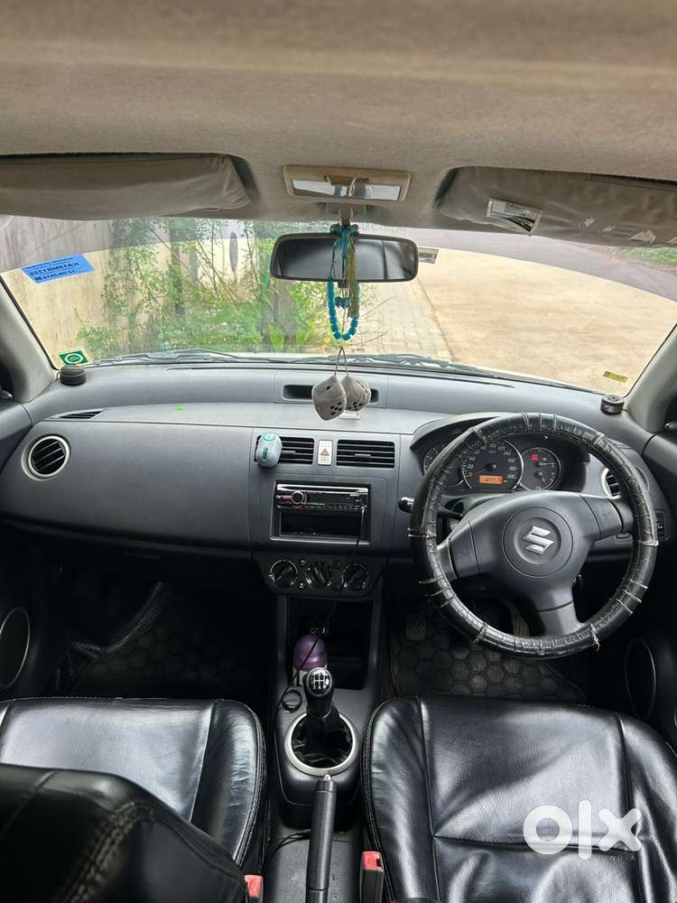 Maruti Swift Petrol 2010  single hand driven well maintained car