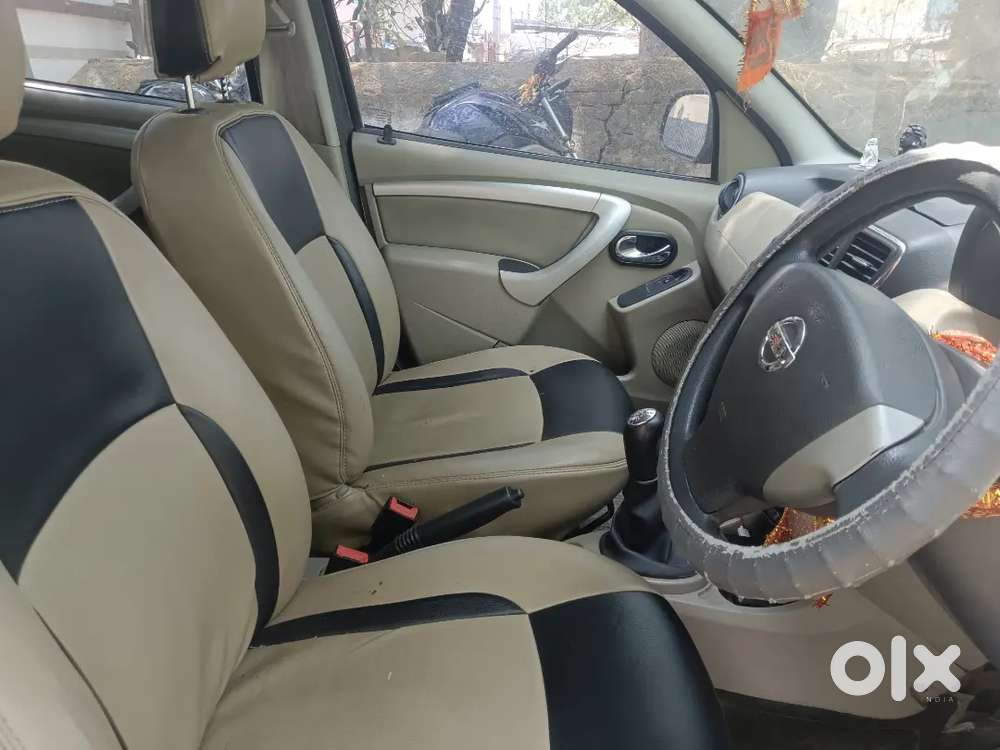 Nissan Terrano 2015 Model 
Good Condition 
Chilled Ac
Alloywheels