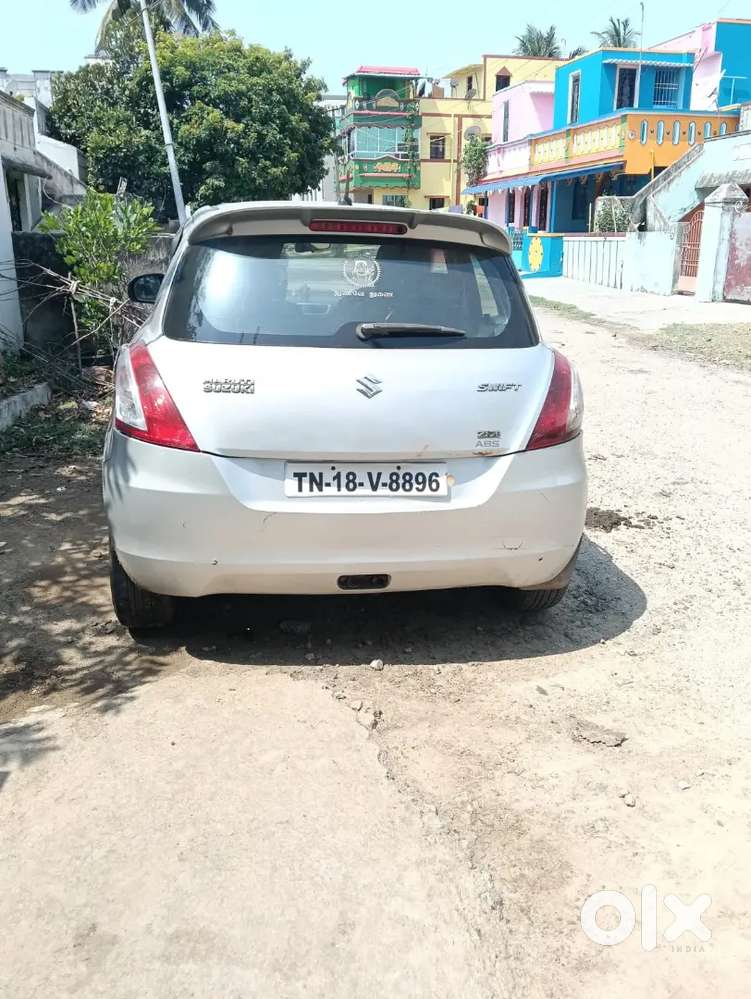 Maruti Suzuki Swift 2013 Zdi Diesel 129000 Km