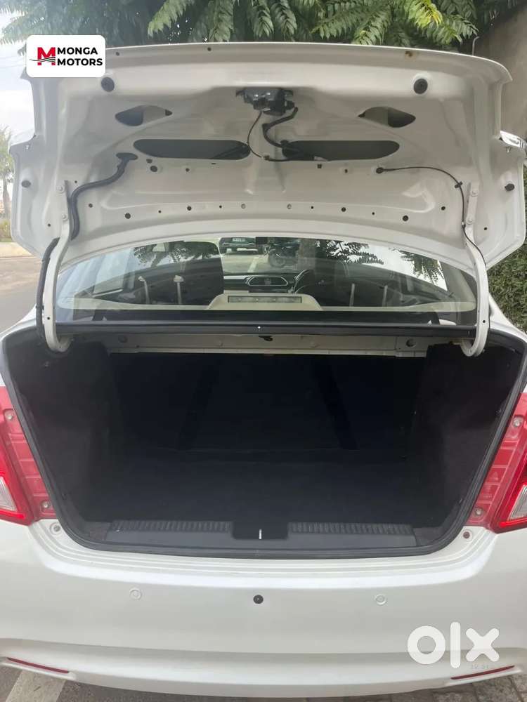 Maruti Suzuki Dzire Vdi Amt, 2018, Diesel