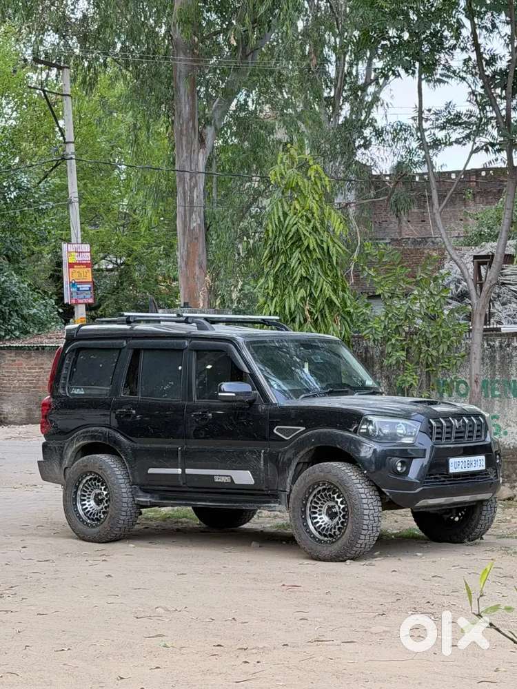 Mahindra Scorpio Classic 2018