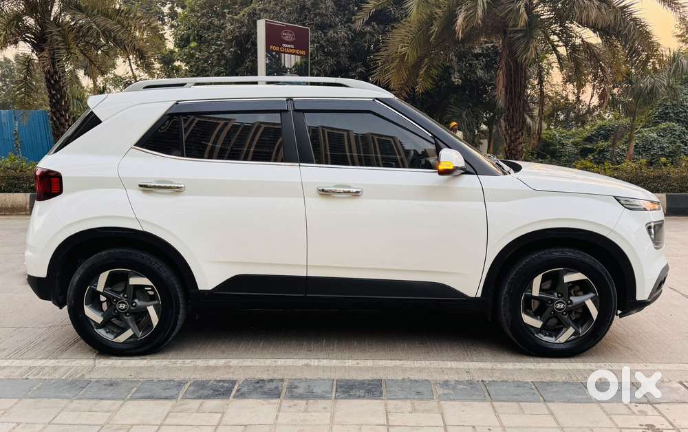 Hyundai Venue Sx (o) Mt 1.5 Diesel, 2019, Diesel