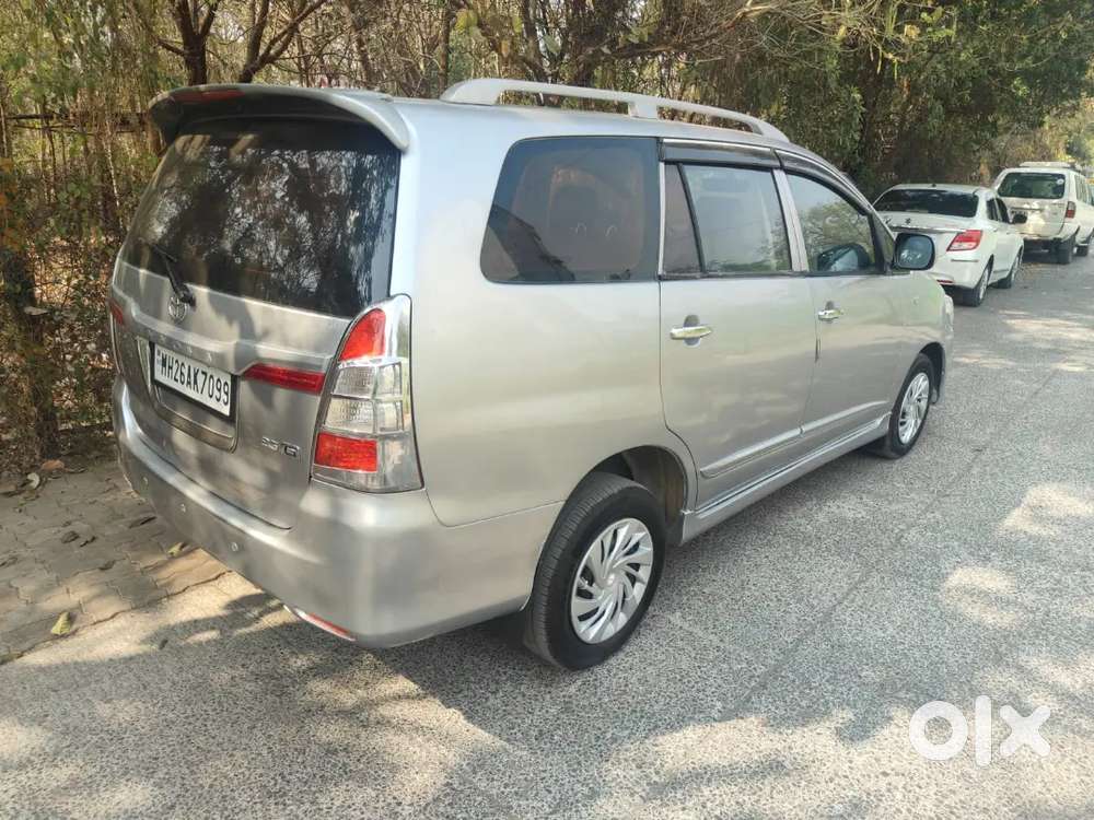 Toyota Innova 2015 Diesel Well Maintained