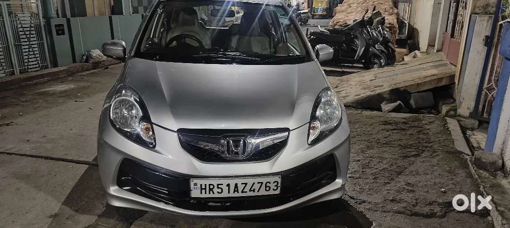 Honda Brio Mt 2014