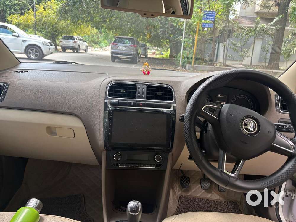 Skoda Rapid 1.5 Tdi Mt Style, 2015, Diesel