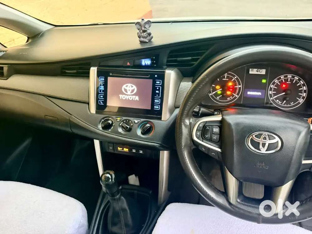 Toyota Innova Crysta 2019