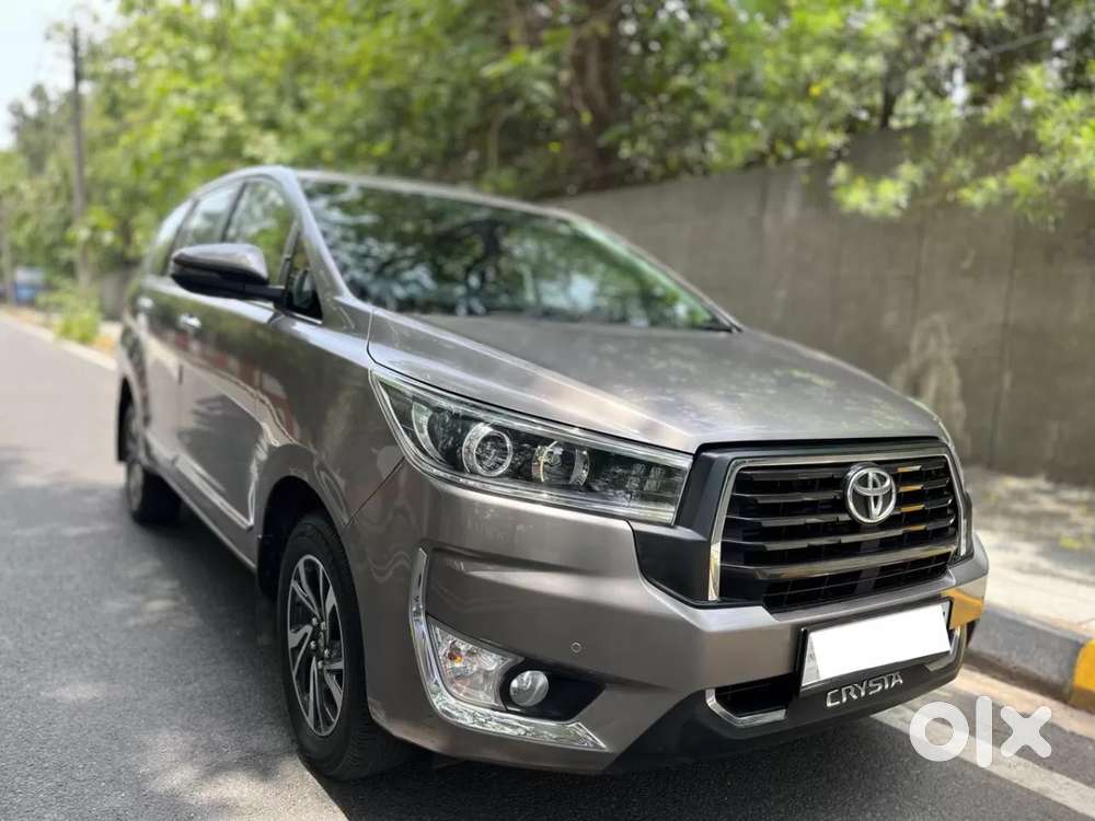 Toyota Innova Crysta [2020-ongoing] 2.4 Vx 8 Str, 2024, Diesel