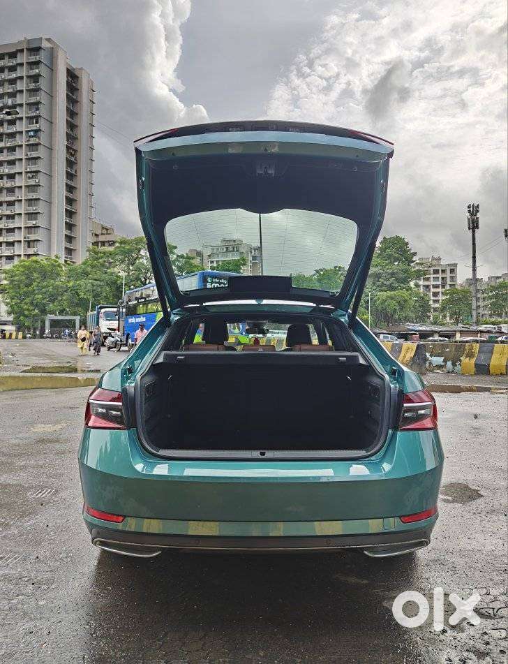 Skoda Superb 2.0 L&k Tsi At, 2024, Petrol