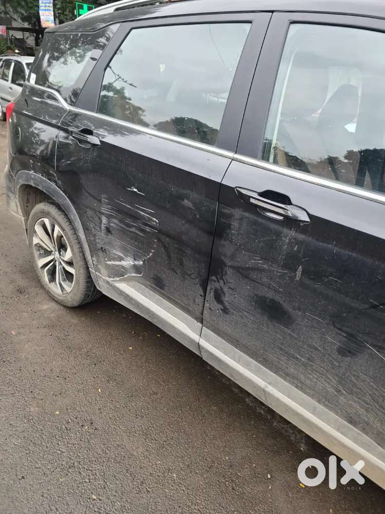 Mg Hector Plus 2024 Petrol 7500 Km Driven