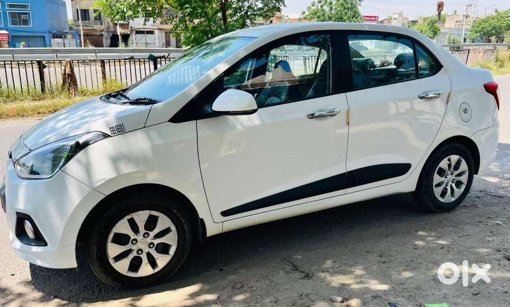 Hyundai Xcent 2015 Diesel Well Maintained