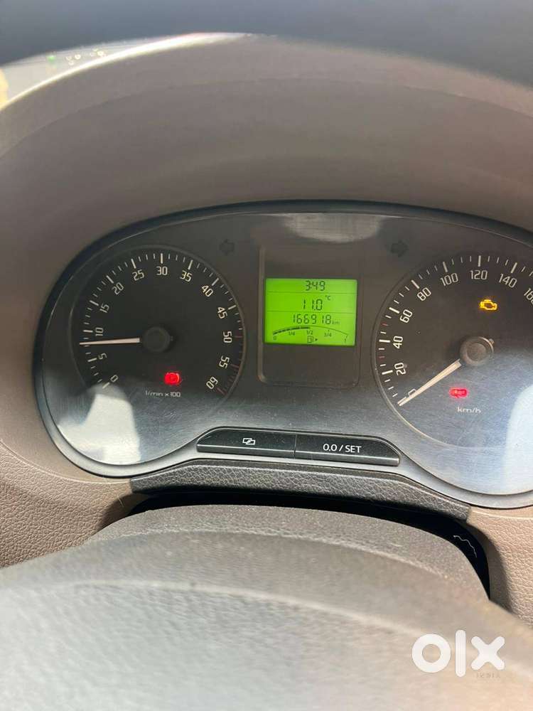 Skoda Rapid 2012 Diesel 166918 Km Driven