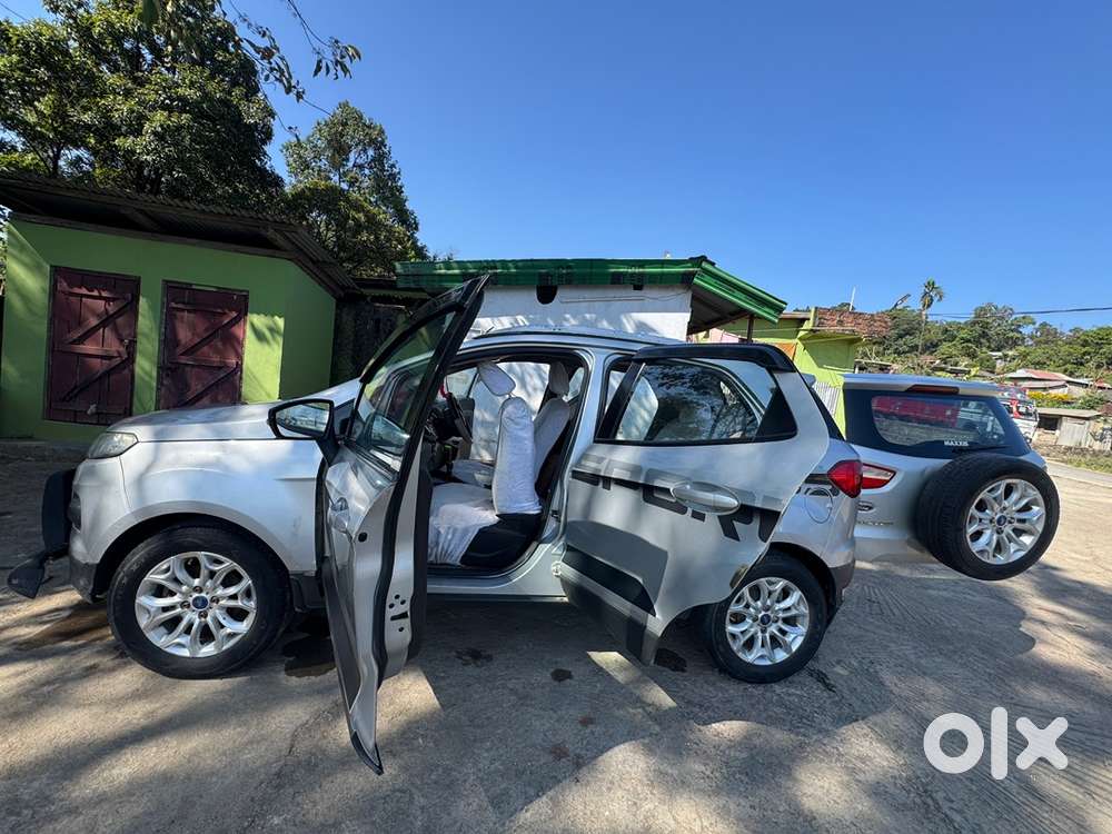 Ford Ecosport Petrol 2015