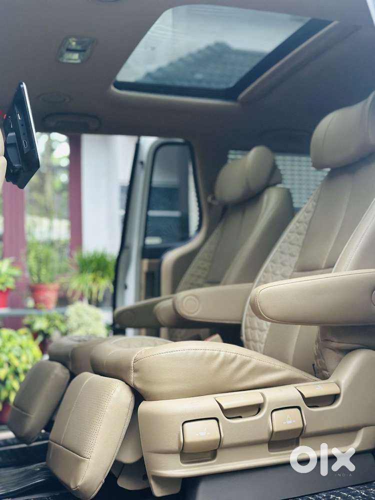 Kia Carnival Limousine Plus 7 Str, 2021, Diesel