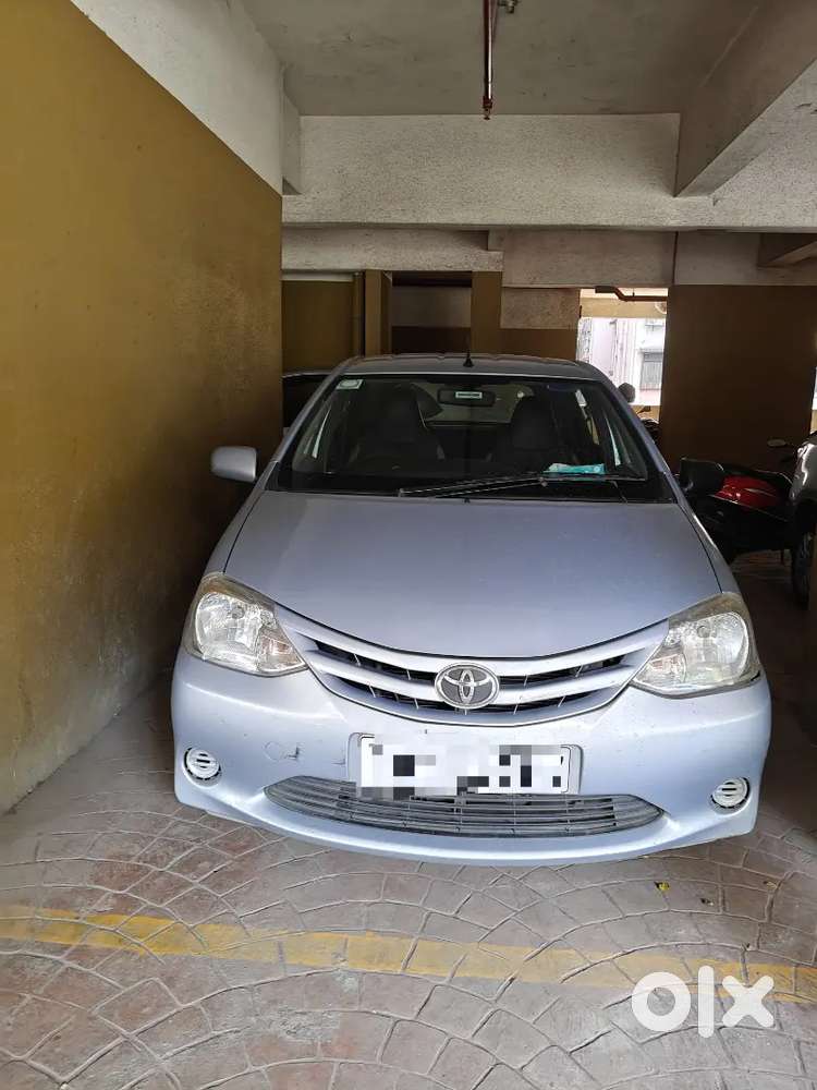 Lady Doctor Driven Toyota Etios 2013 Petrol Manual