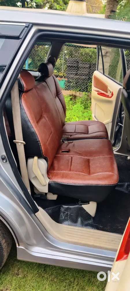 Toyota Innova 2011 Diesel 291000 Km Driven