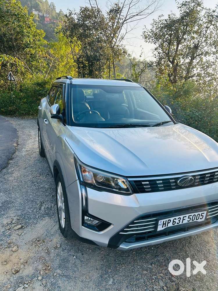 Mahindra Petrol Car 2019