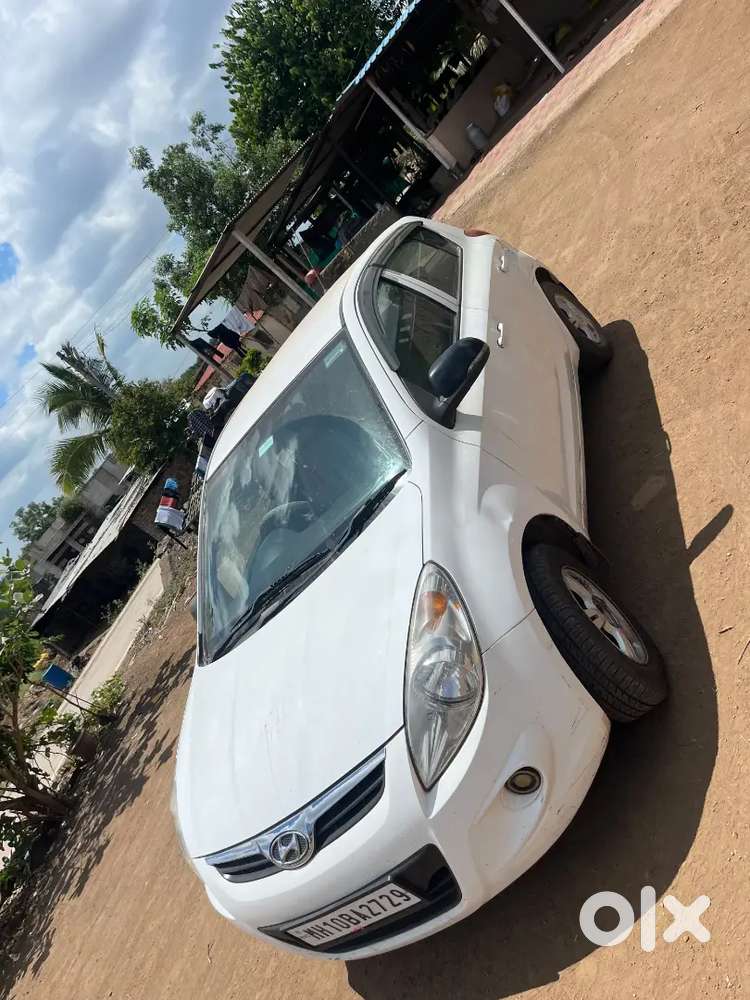 Hyundai New I20 2011 Year