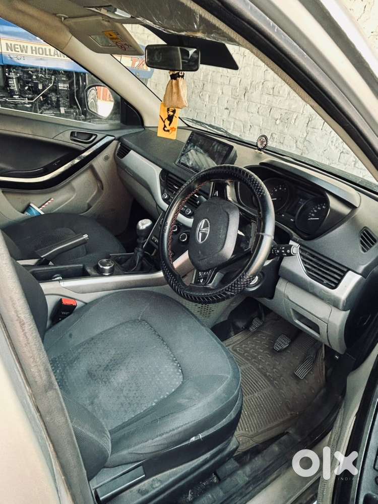 Tata Nexon Petrol 2018
