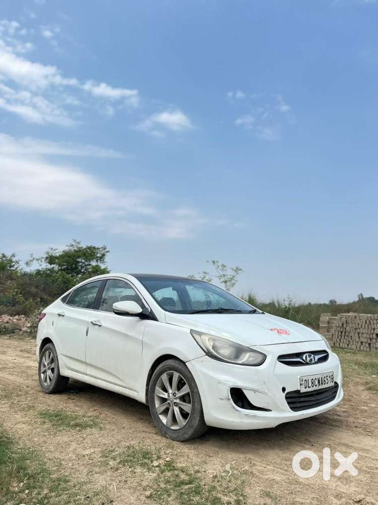 Hyundai Verna 2011
