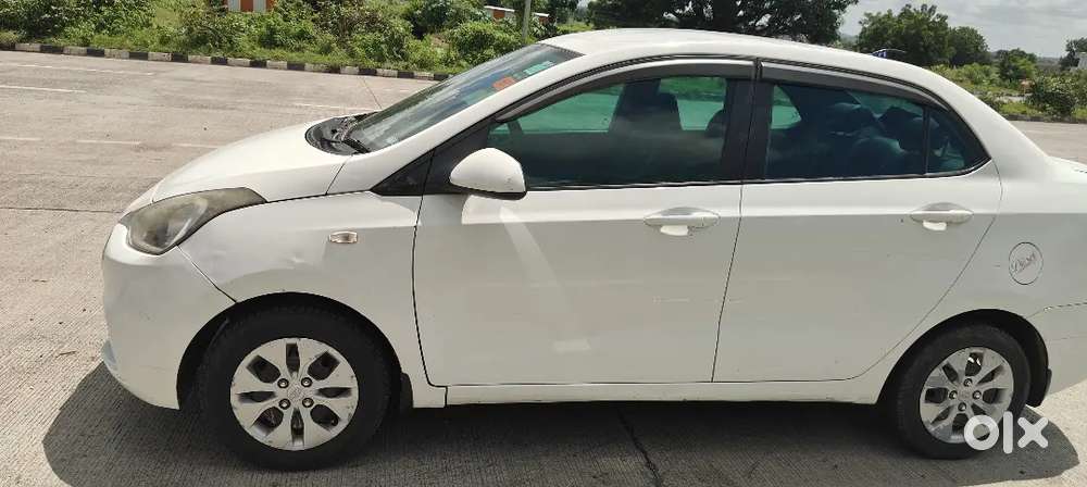 Hyundai Xcent 2018 Very Good Condition Smooth Transmission Tyre 100%