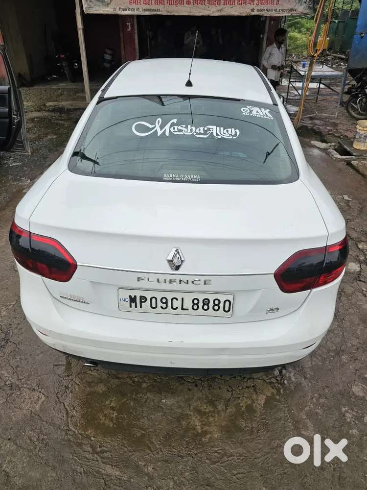 Renault Fluence Deisal Car 20+mileage