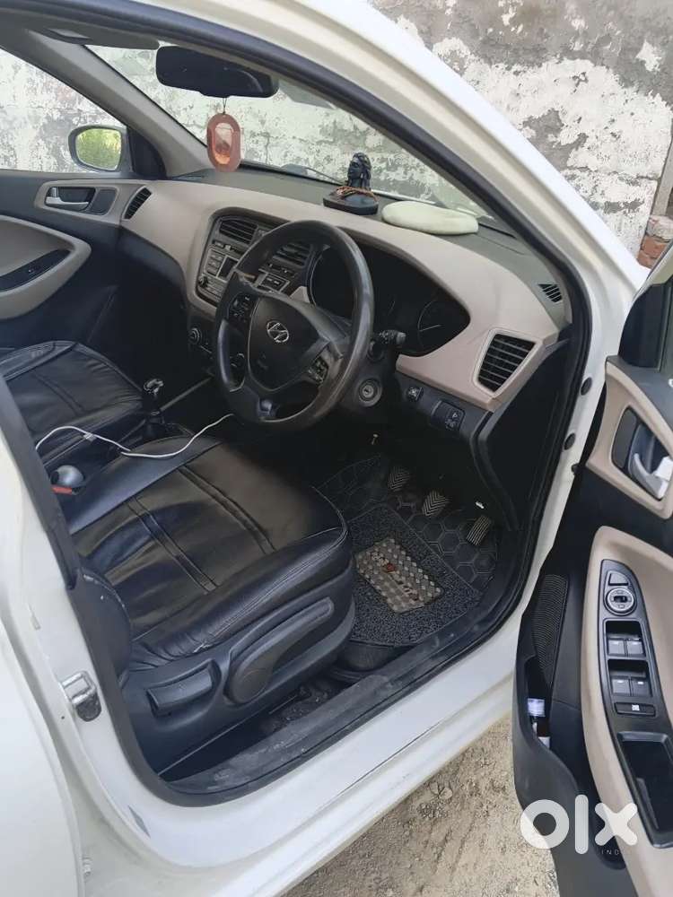 Hyundai I20 2015 Petrol Well Maintained