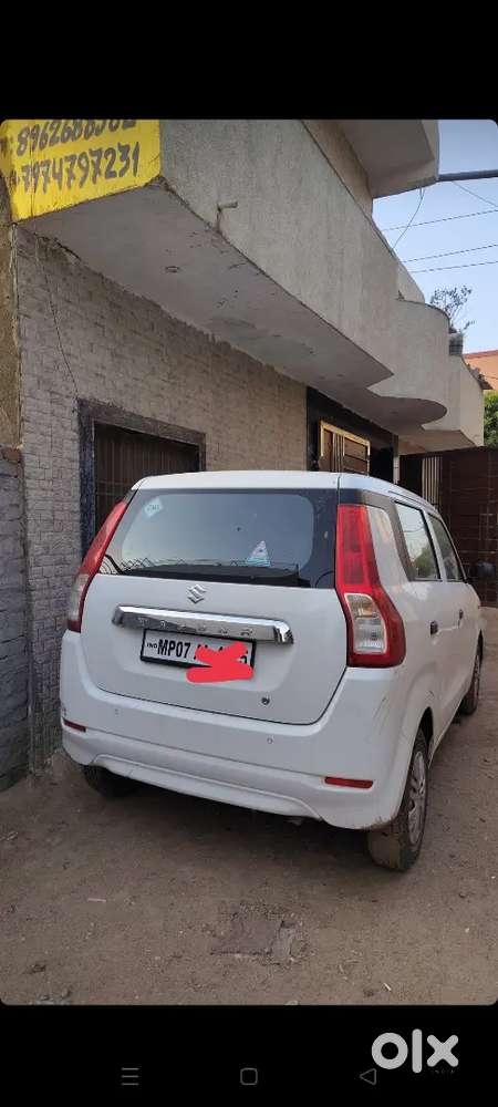 Gadi Kirae Per Deni Hai