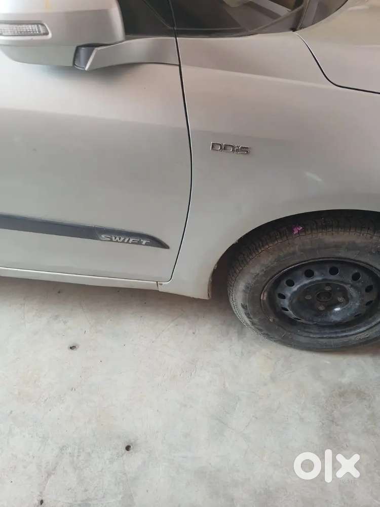 Maruti Suzuki Swift 2012