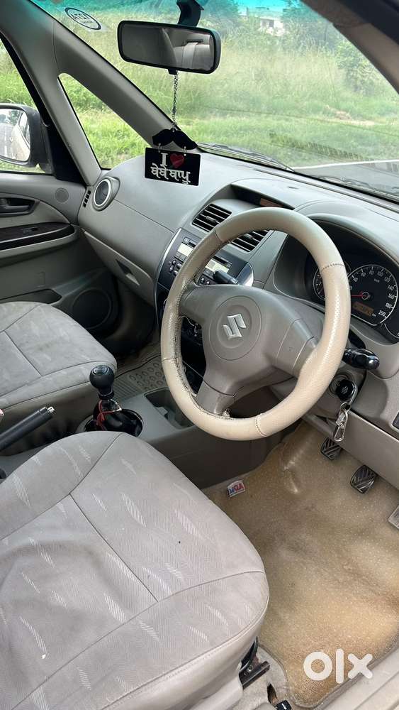 Maruti Suzuki Sx4 Vxi Bsiv, 2010, Petrol