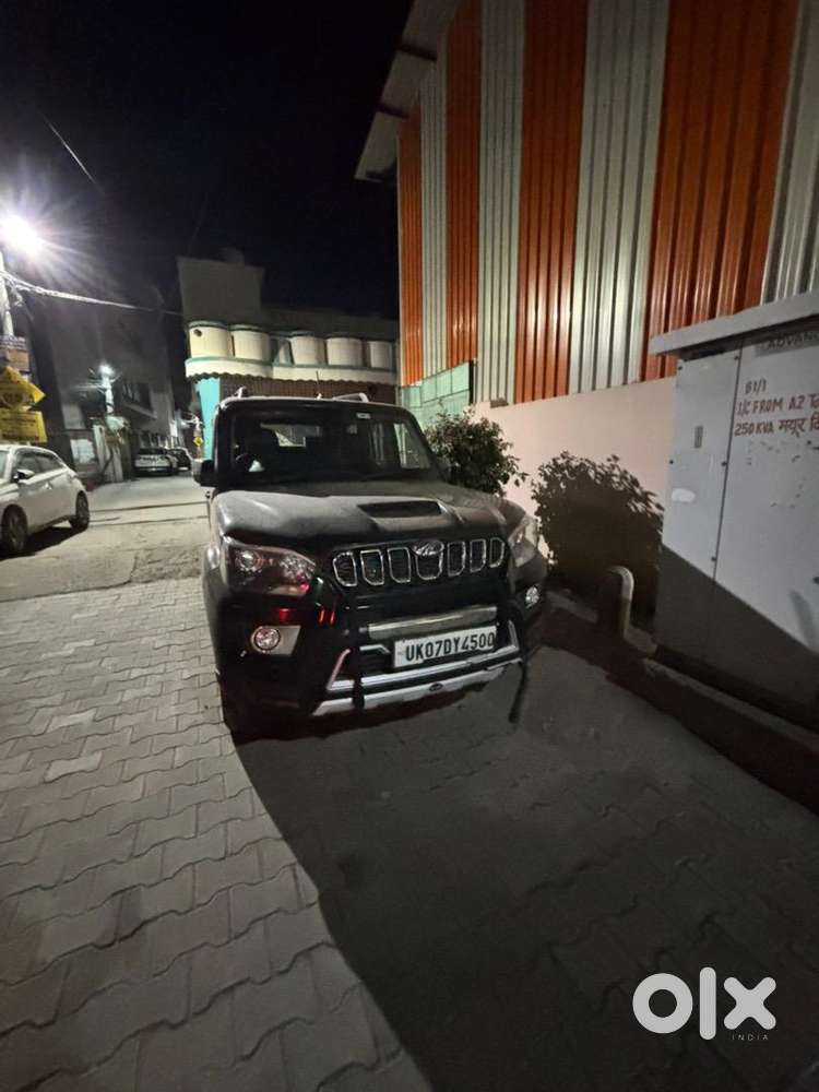 Mahindra Diesel 2021 Car